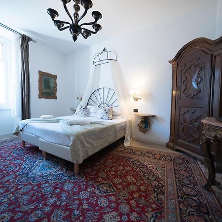 B&B La Loggia Del Castello Тренто Экстерьер фото