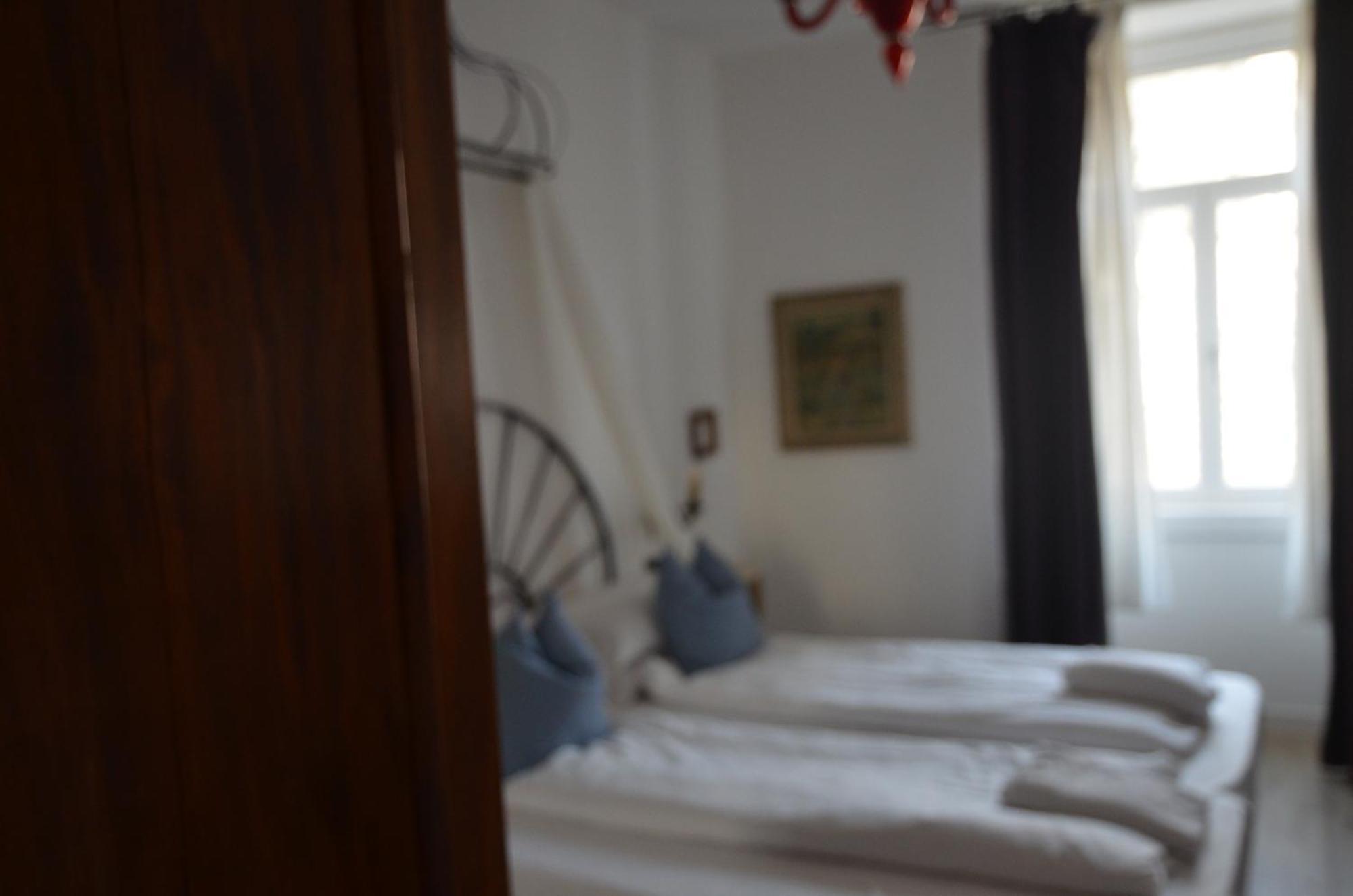 B&B La Loggia Del Castello Тренто Экстерьер фото