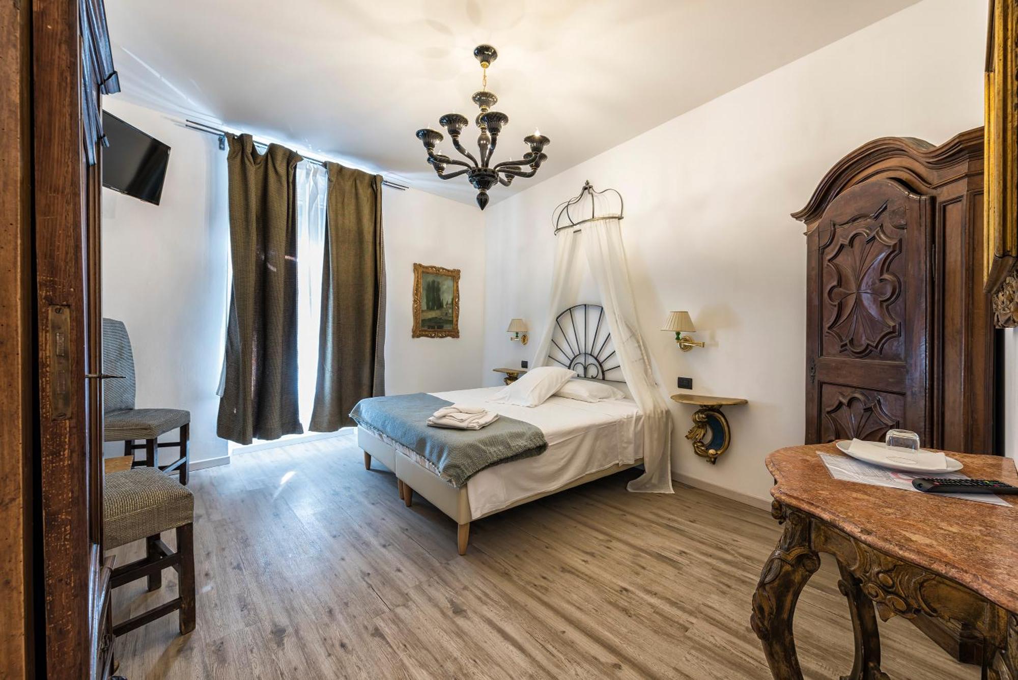 B&B La Loggia Del Castello Тренто Экстерьер фото