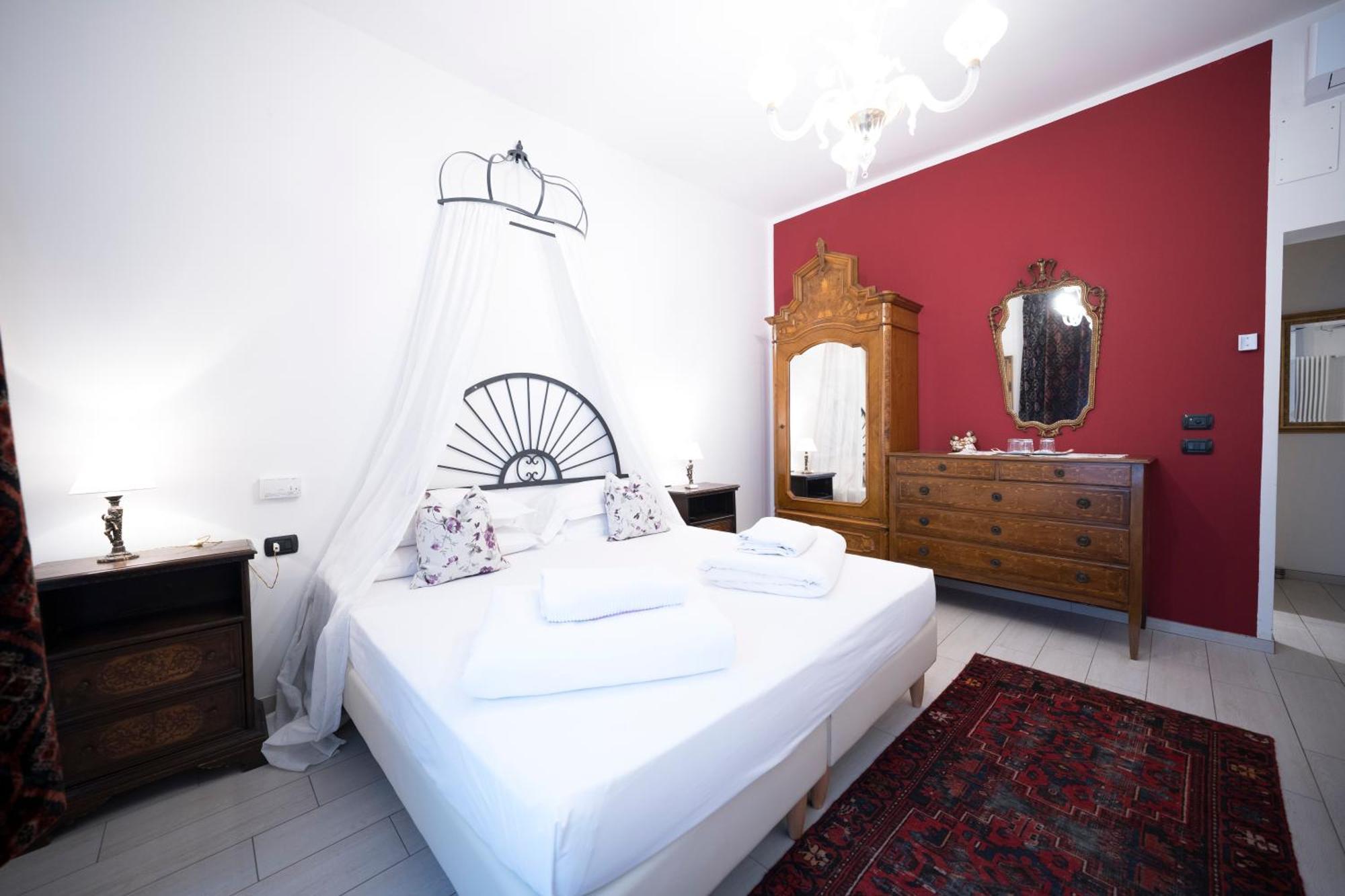 B&B La Loggia Del Castello Тренто Экстерьер фото