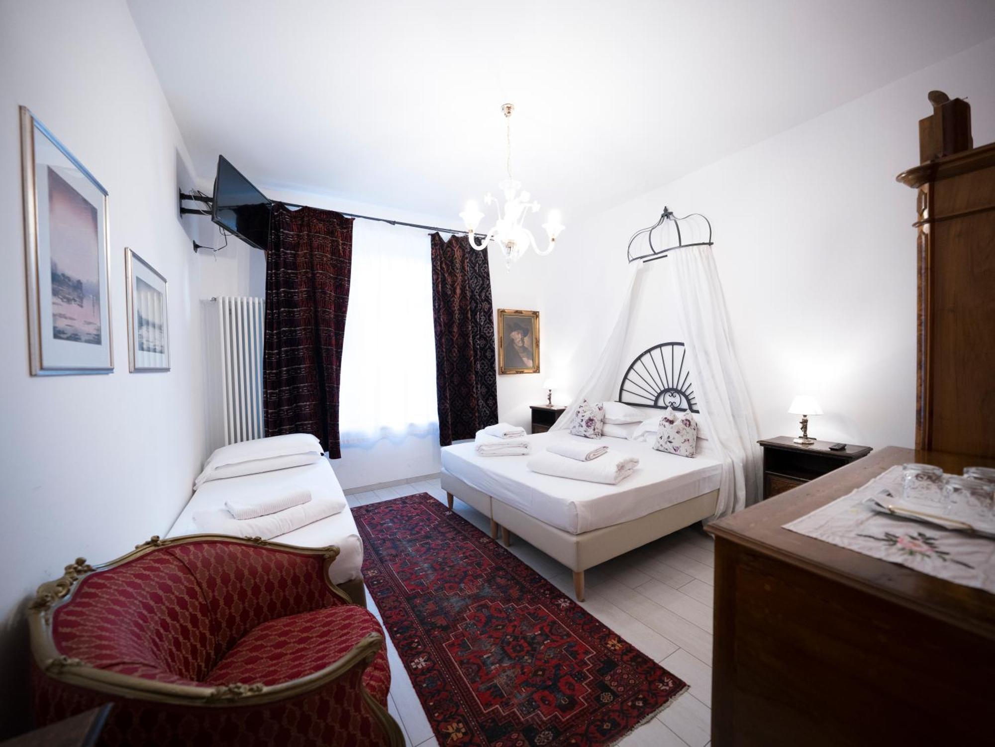 B&B La Loggia Del Castello Тренто Экстерьер фото