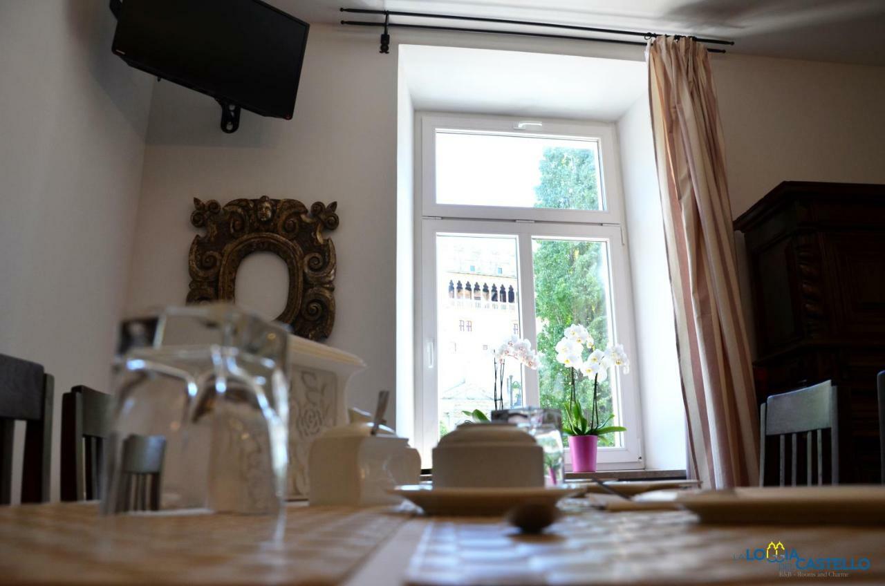 B&B La Loggia Del Castello Тренто Экстерьер фото
