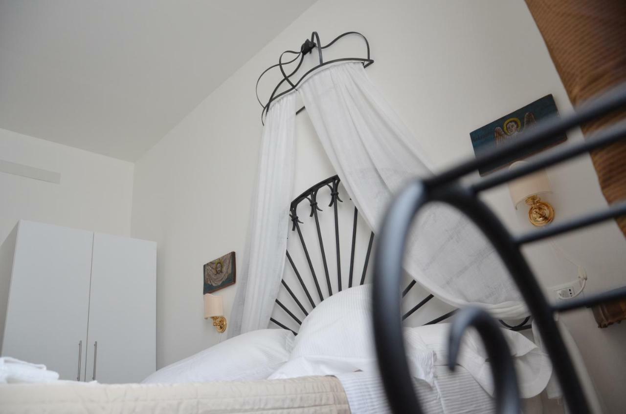B&B La Loggia Del Castello Тренто Экстерьер фото